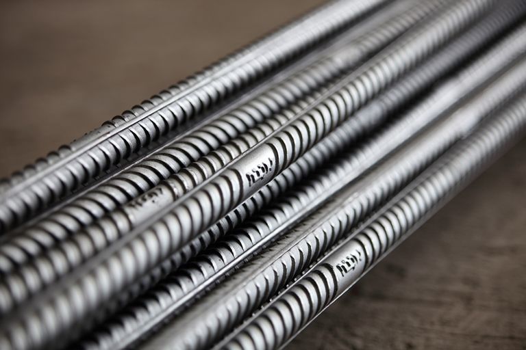 أسعار الحديد والأسمنت في السوق الخميس 3 أبريل 2025